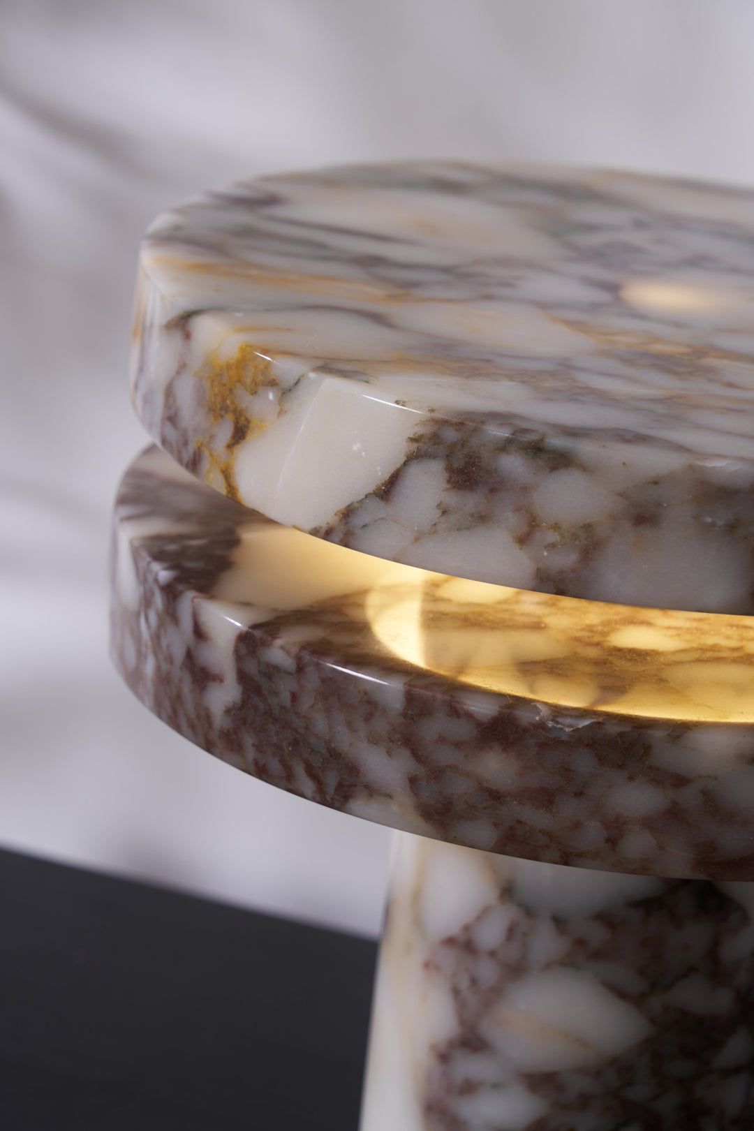 Altar Marble Table Lamp - Vakkerlight