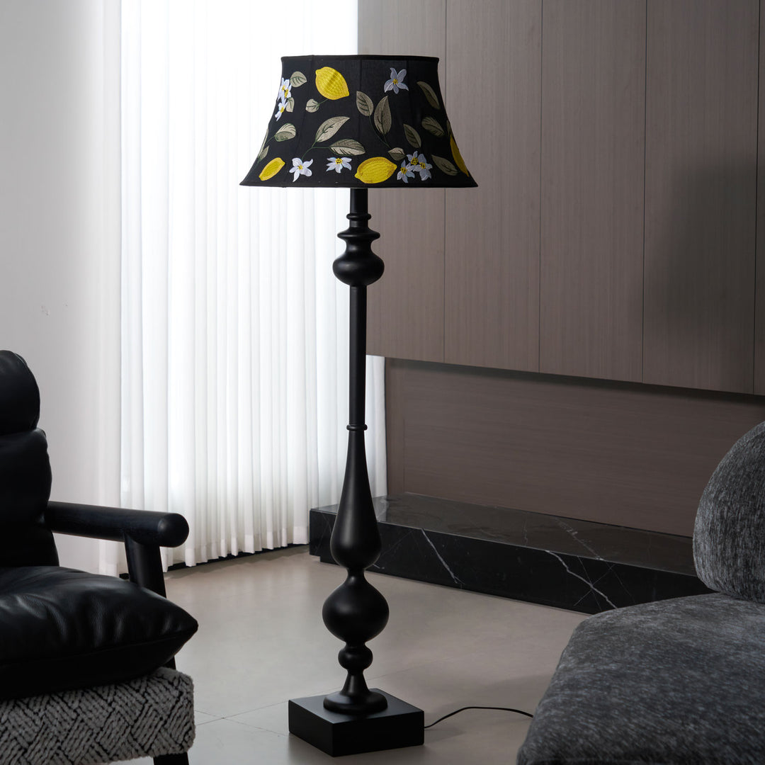 Victoria Floor Lamp - Vakkerlight