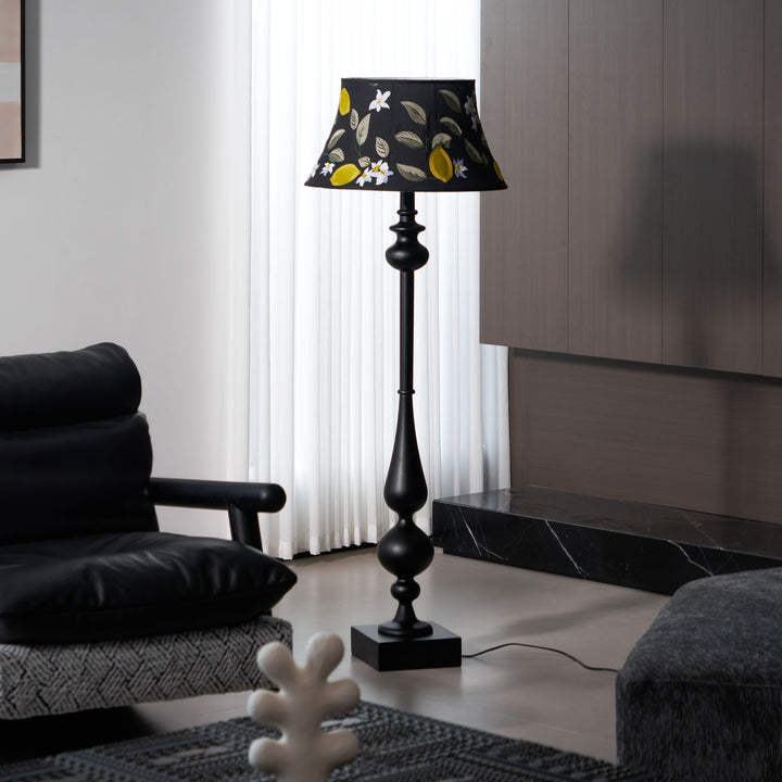 Victoria Floor Lamp - Vakkerlight