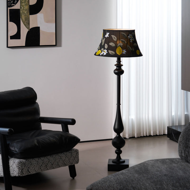 Victoria Floor Lamp - Vakkerlight