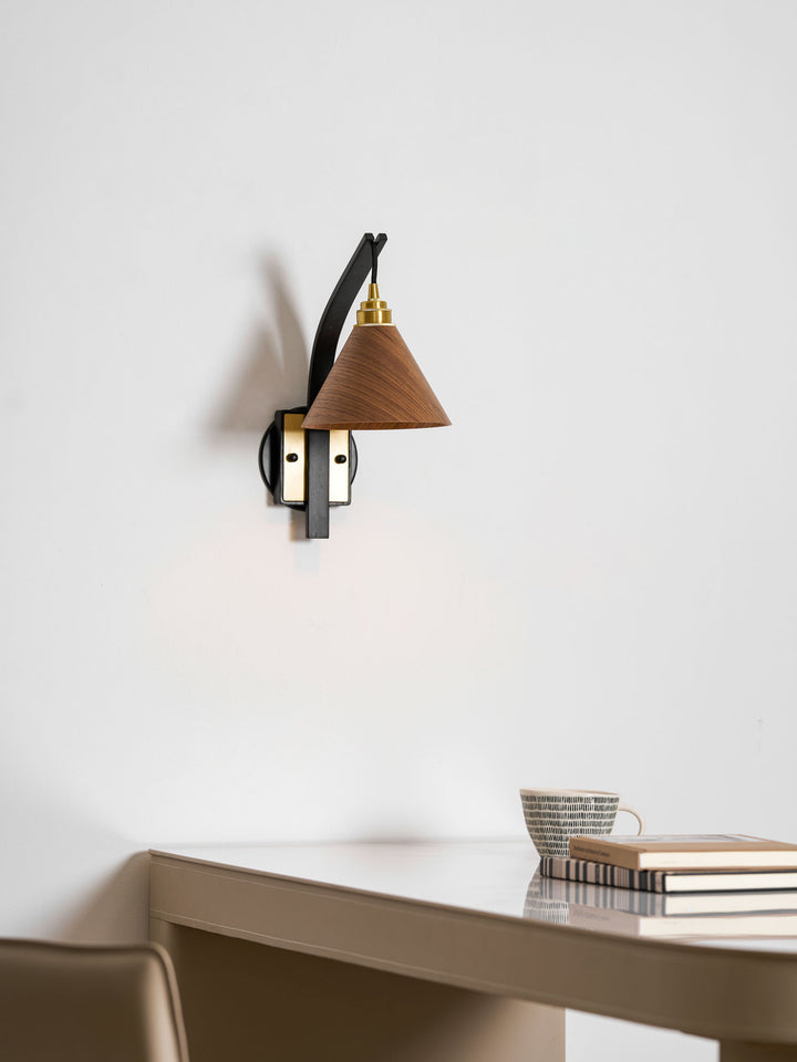 Camber Arc Wall Sconce - Vakkerlight