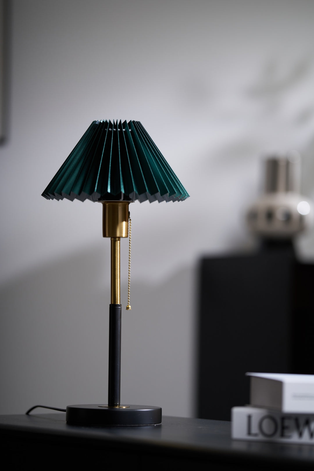 Lumi Pleated Table Lamp - Vakkerlight