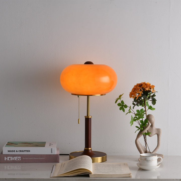 Liora Lantern Table Lamp - Vakkerlight