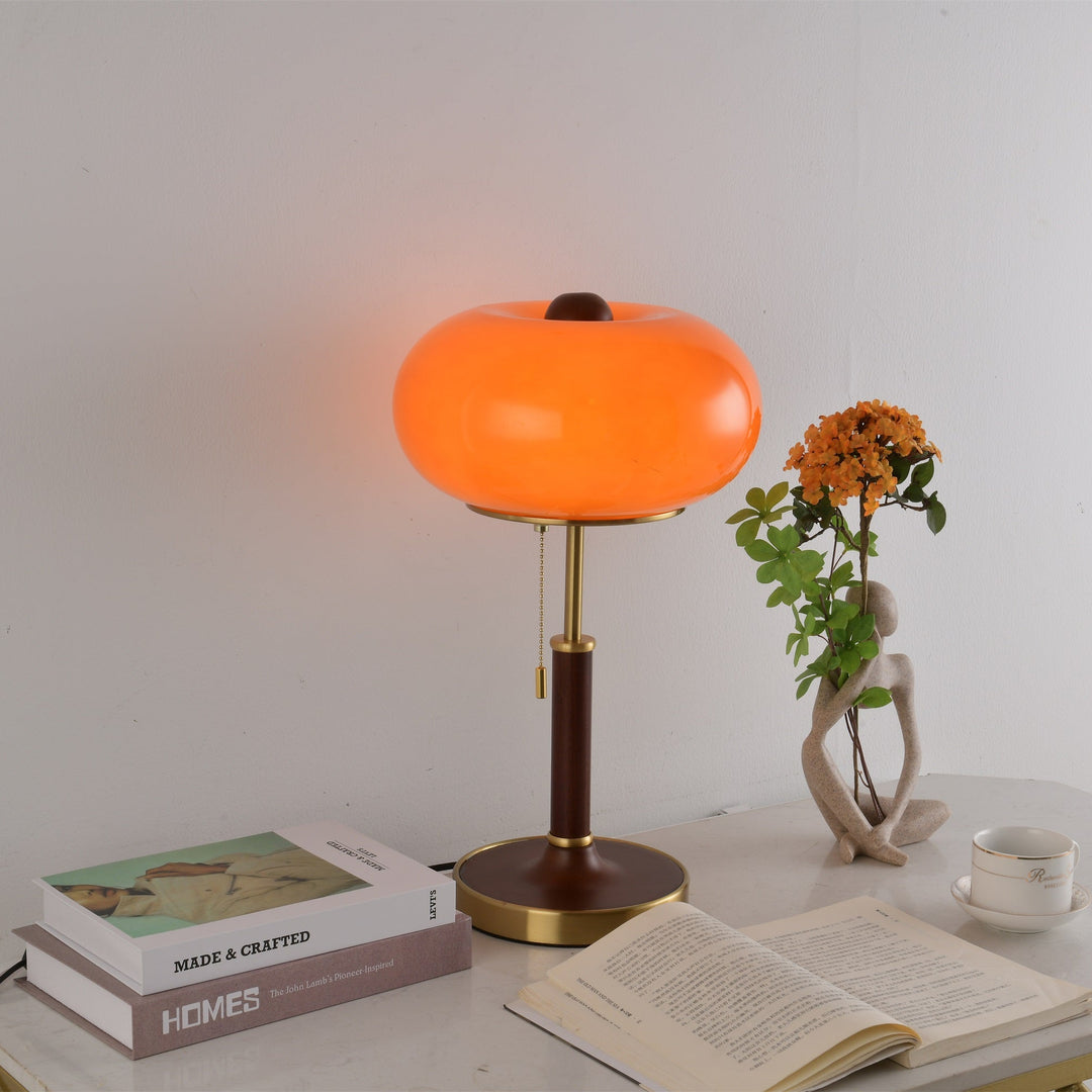 Liora Lantern Table Lamp - Vakkerlight