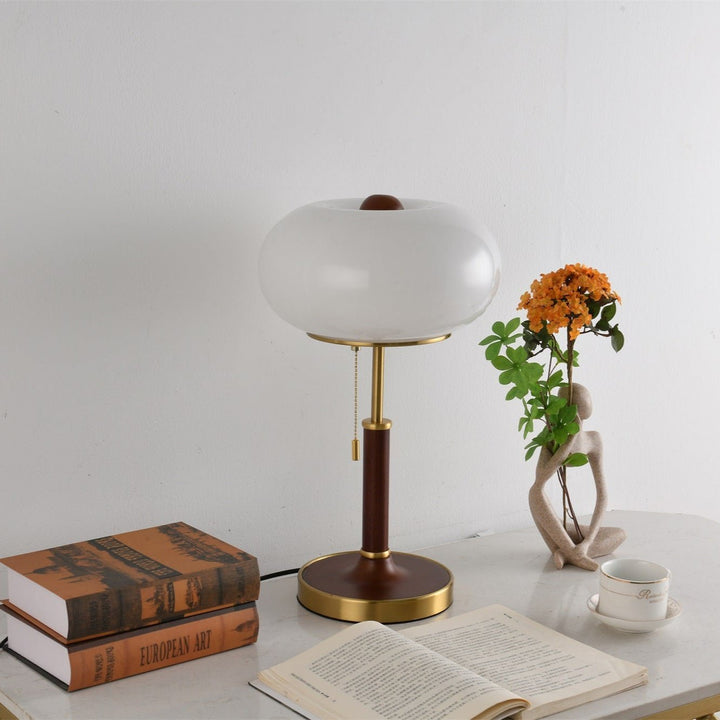 Liora Lantern Table Lamp - Vakkerlight