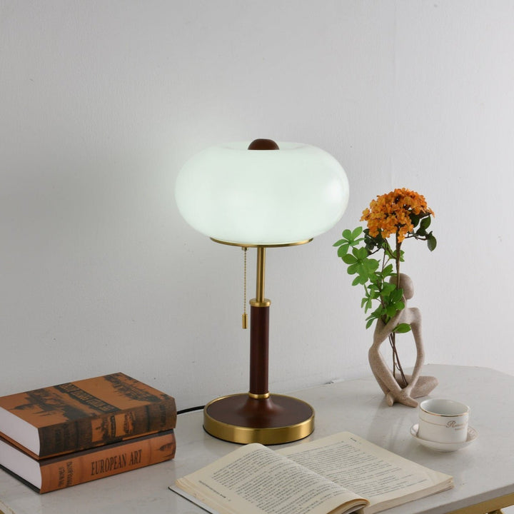 Liora Lantern Table Lamp - Vakkerlight