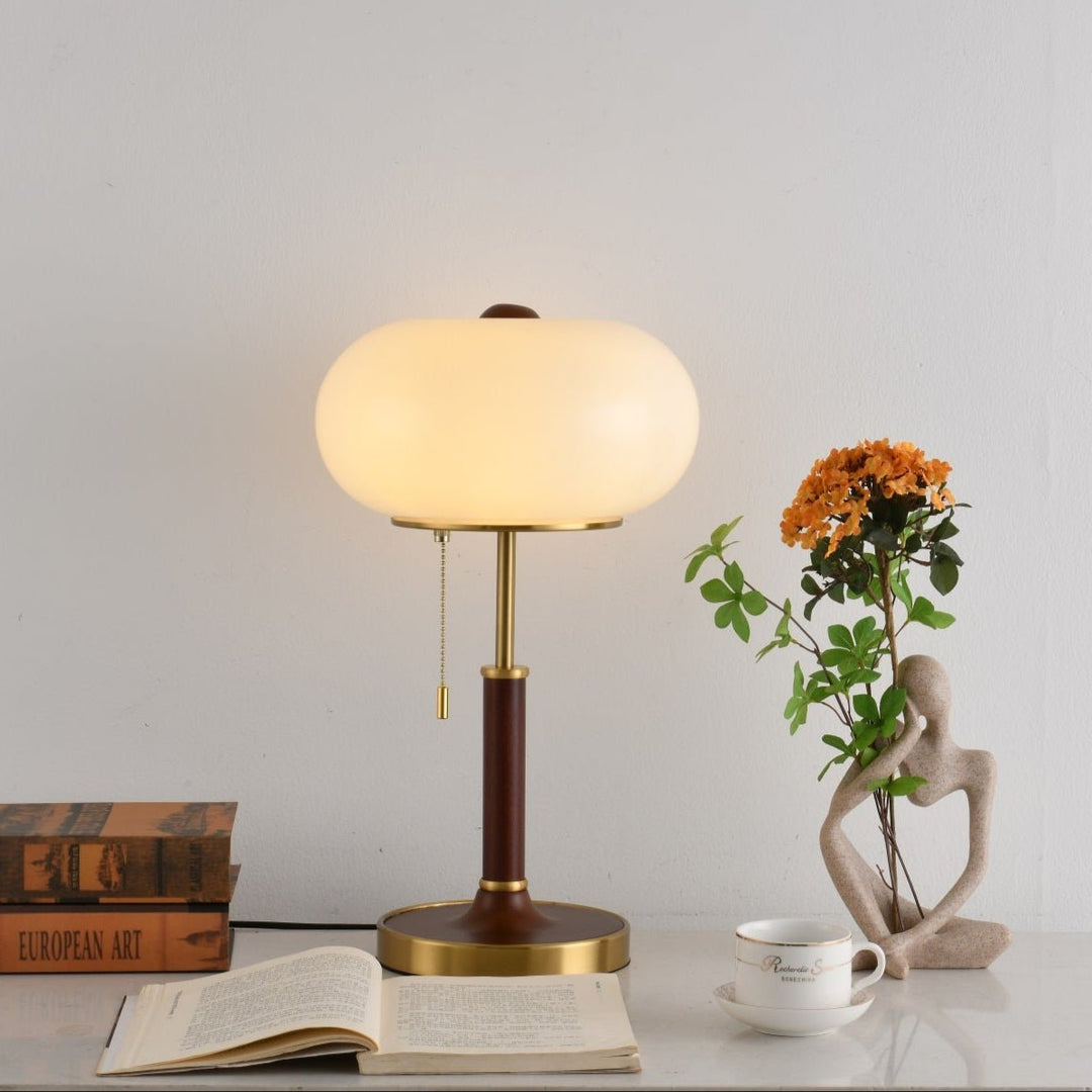 Liora Lantern Table Lamp - Vakkerlight