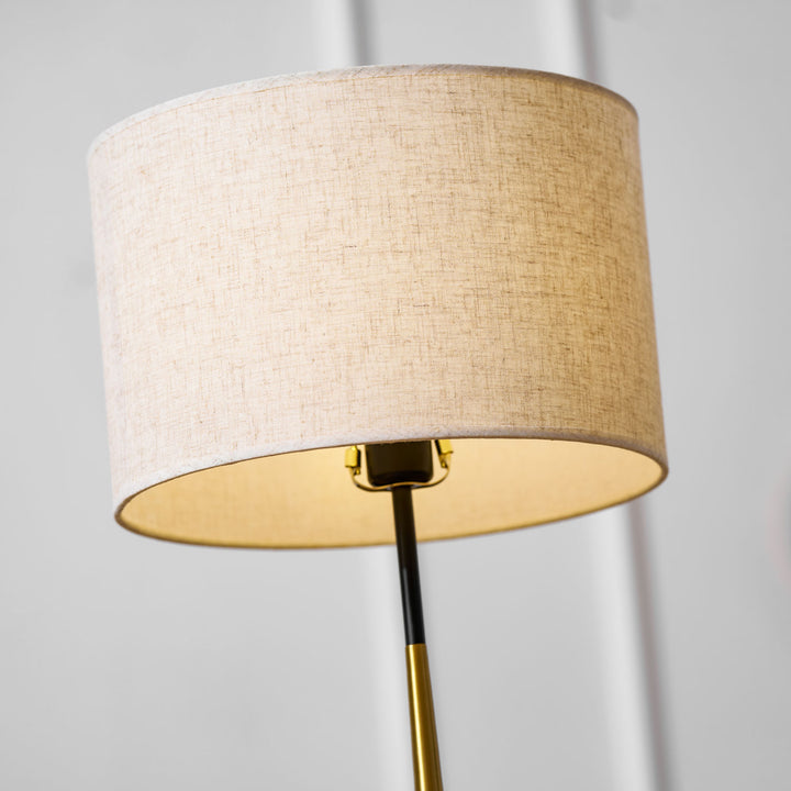 Dana Table Lamp - Vakkerlight