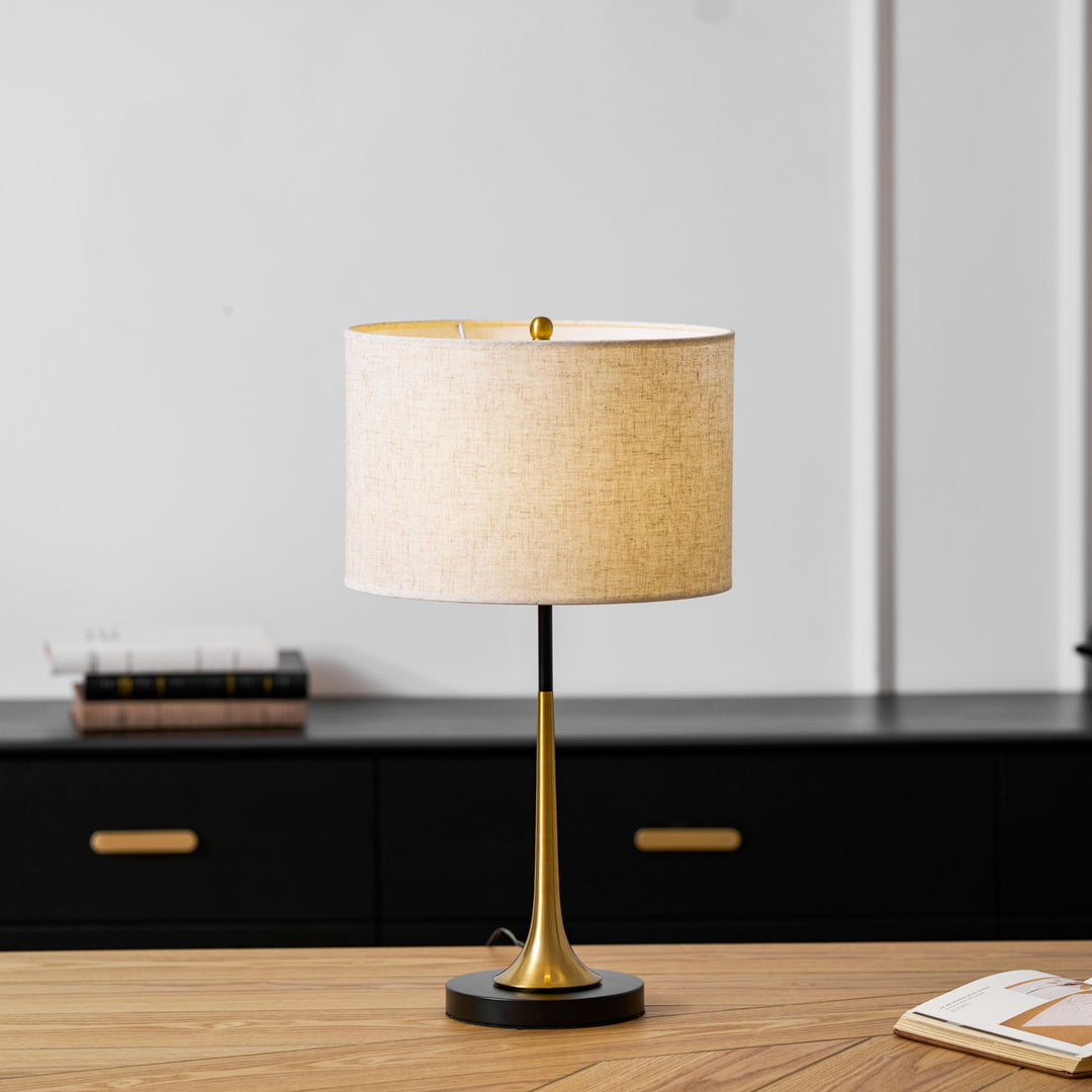 Dana Table Lamp - Vakkerlight