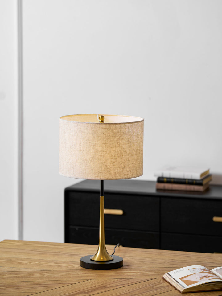 Dana Table Lamp - Vakkerlight