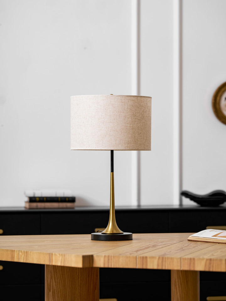 Dana Table Lamp - Vakkerlight