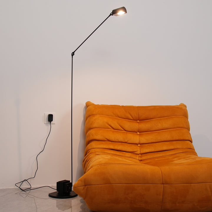 Dynamo Floor Lamp - Vakkerlight