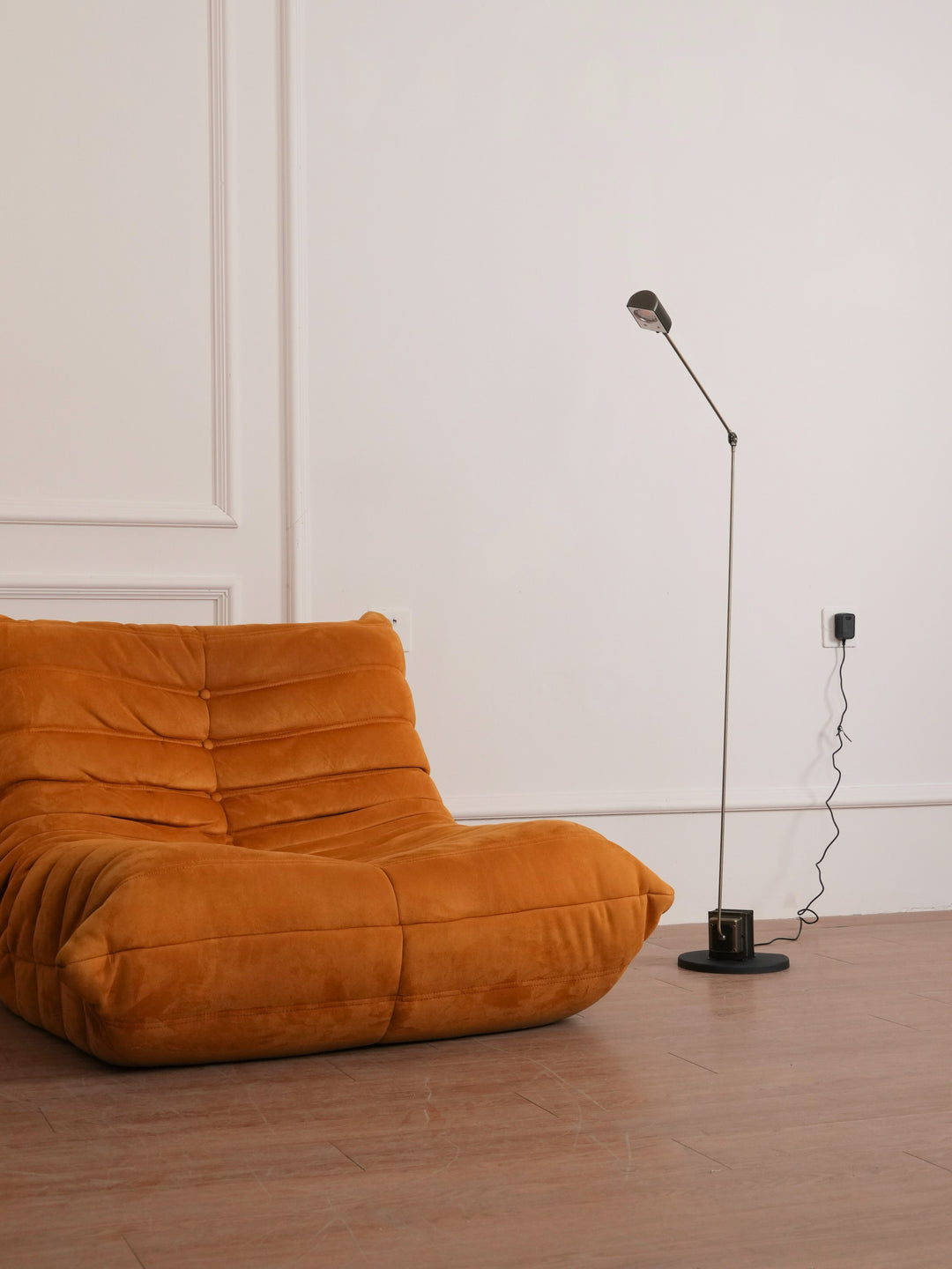 Dynamo Floor Lamp