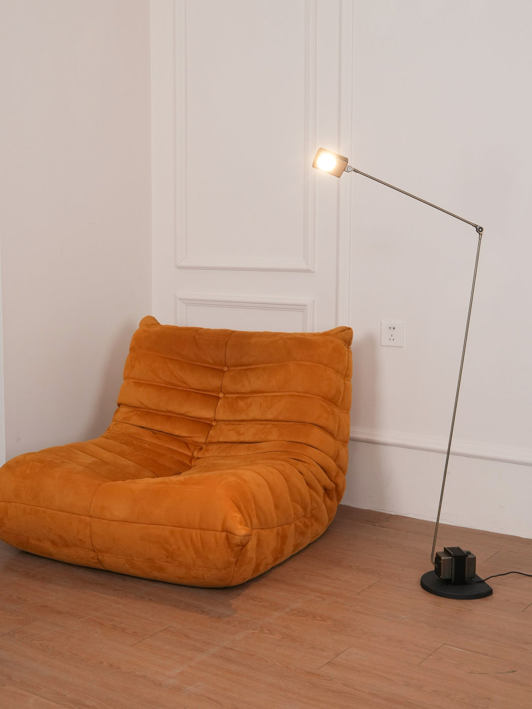 Dynamo Floor Lamp