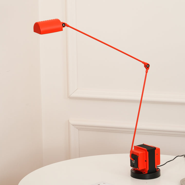 Dynamo Table Lamp