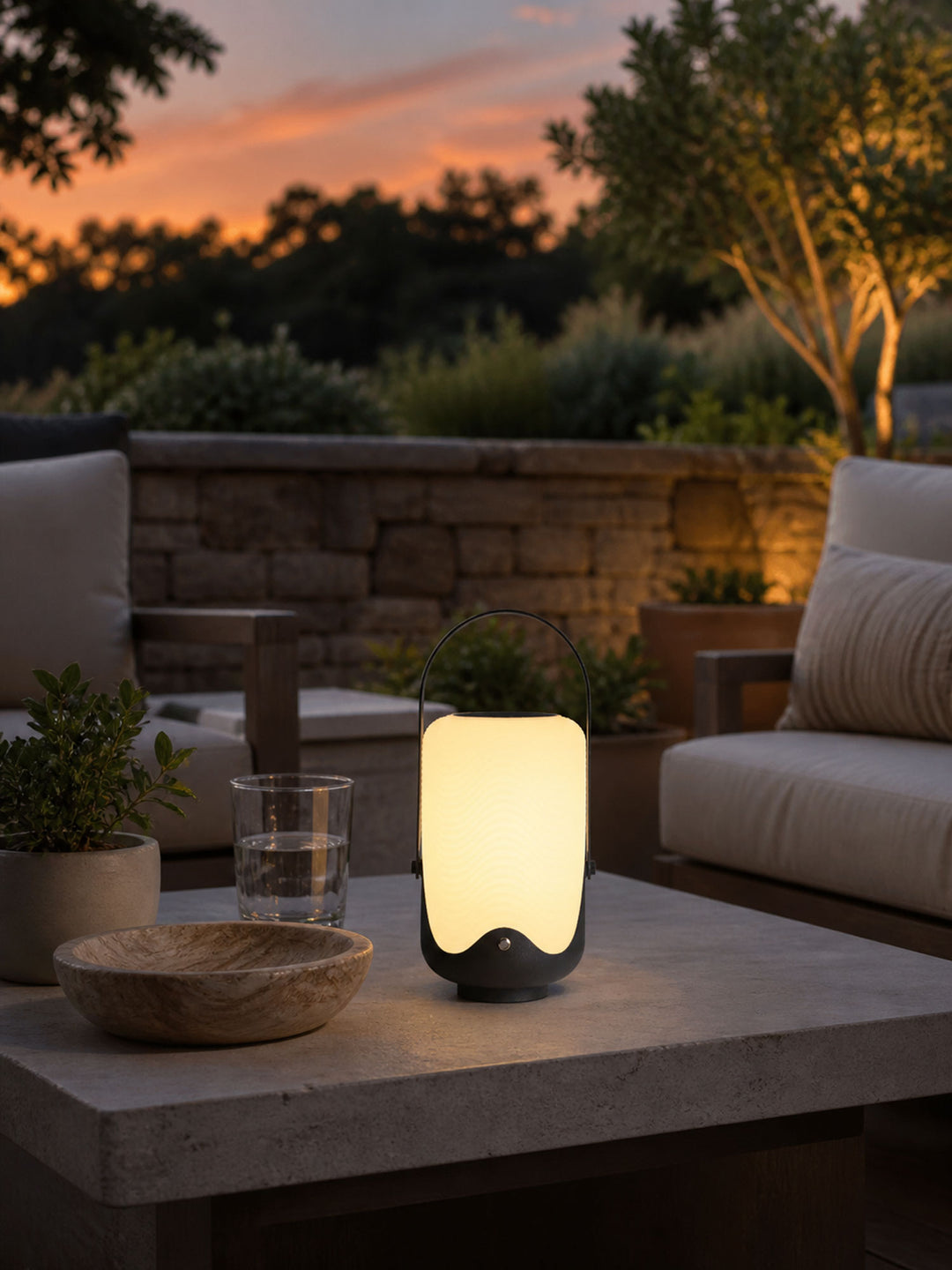 Dawntrail Lanter Outdoor Lamp - Vakkerlight