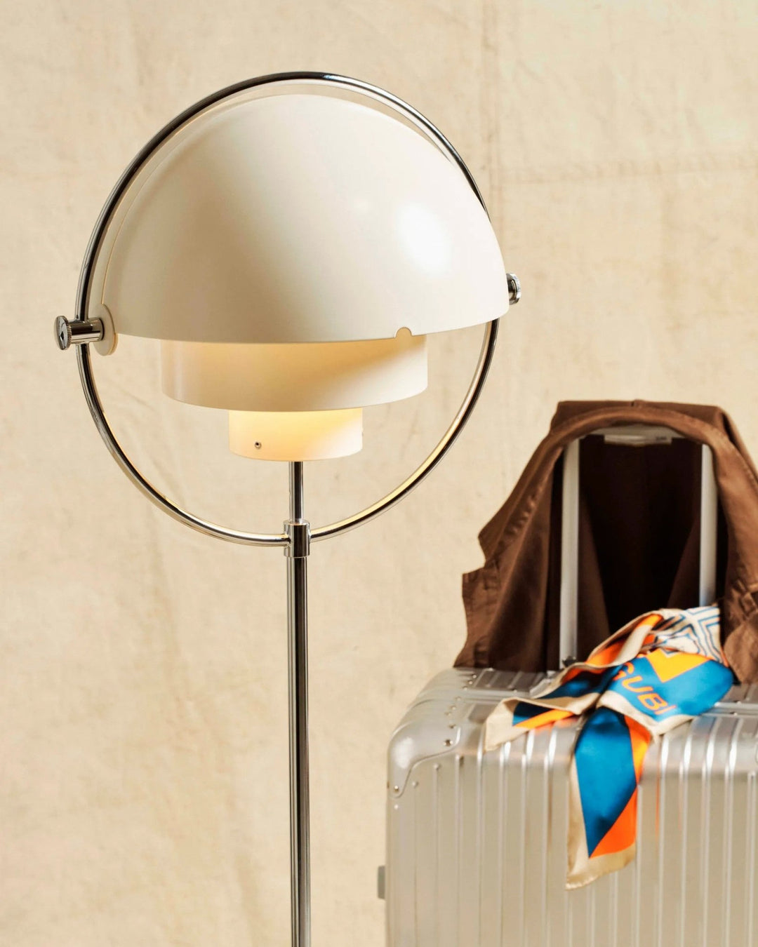 Deformed Ball Floor Lamp - Vakkerlight