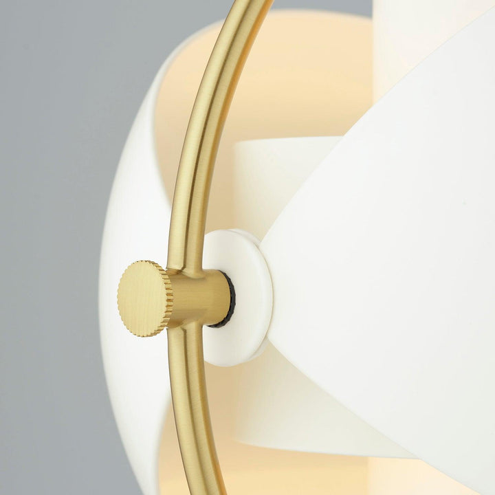 Deformed Ball Table Lamp - Vakkerlight