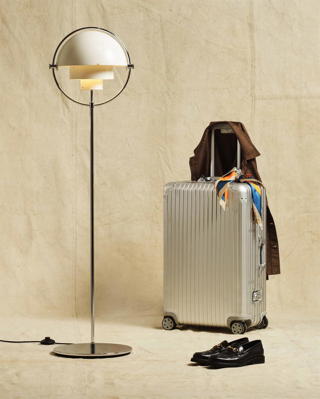 Deformed Ball Floor Lamp - Vakkerlight