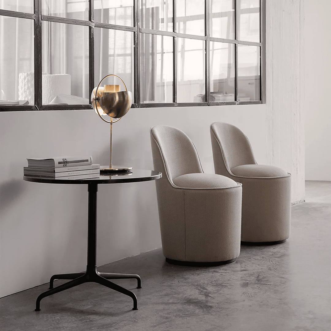 Deformed Ball Table Lamp - Vakkerlight