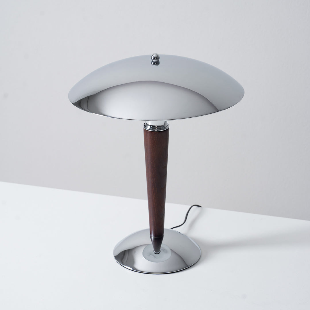 Helmet Table Lamp - Vakkerlight