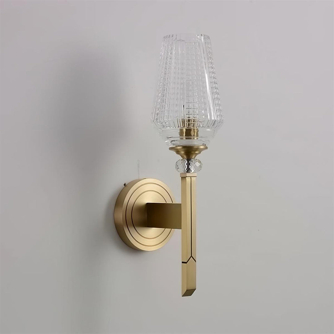 Devora Brass Wall Lamp - Vakkerlight