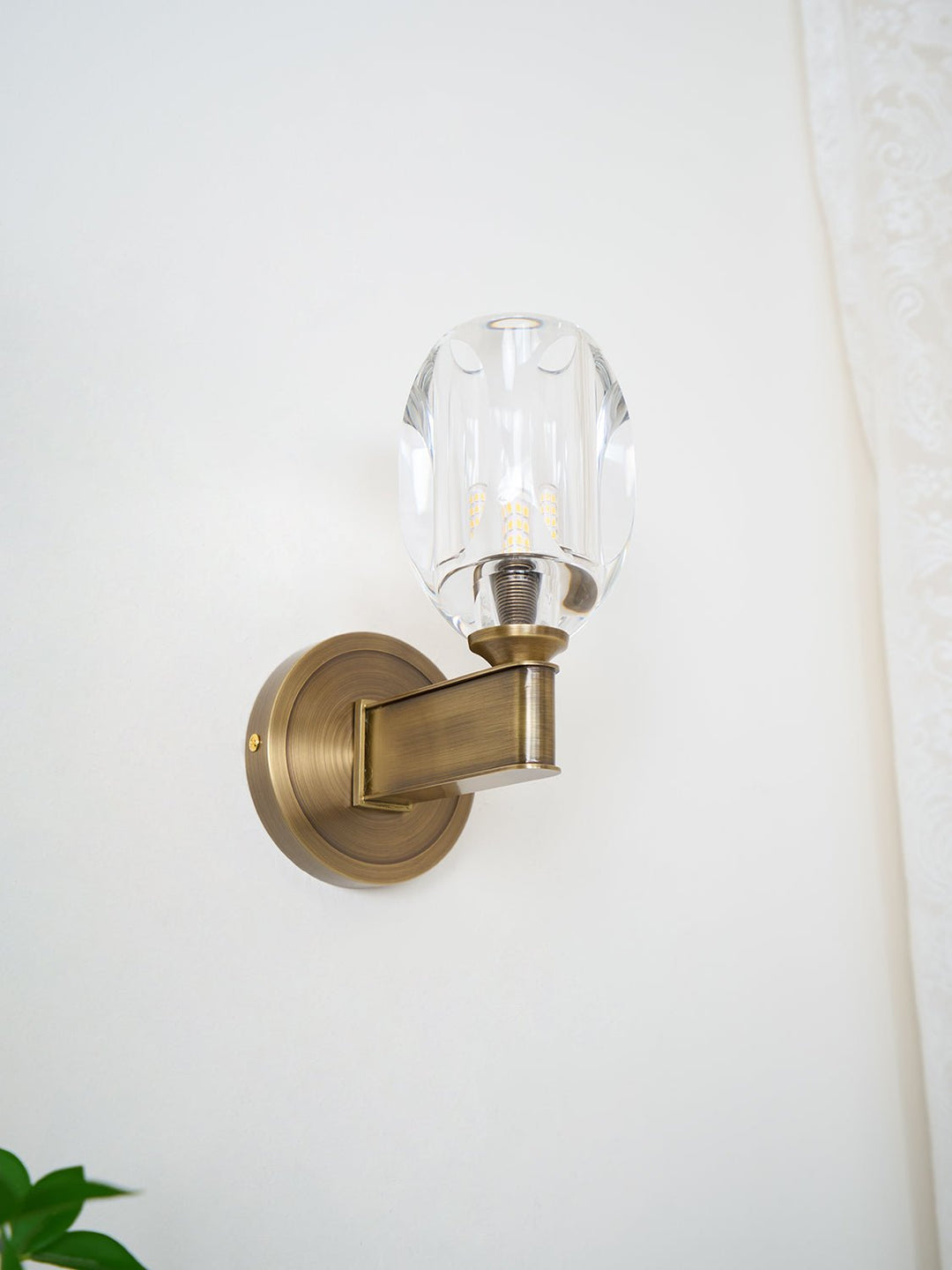 Diamond Crystal Sconce - Vakkerlight