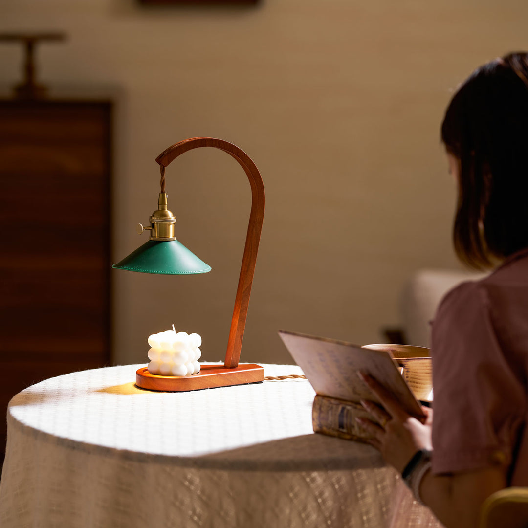 Diosa Table Lamp - Vakkerlight