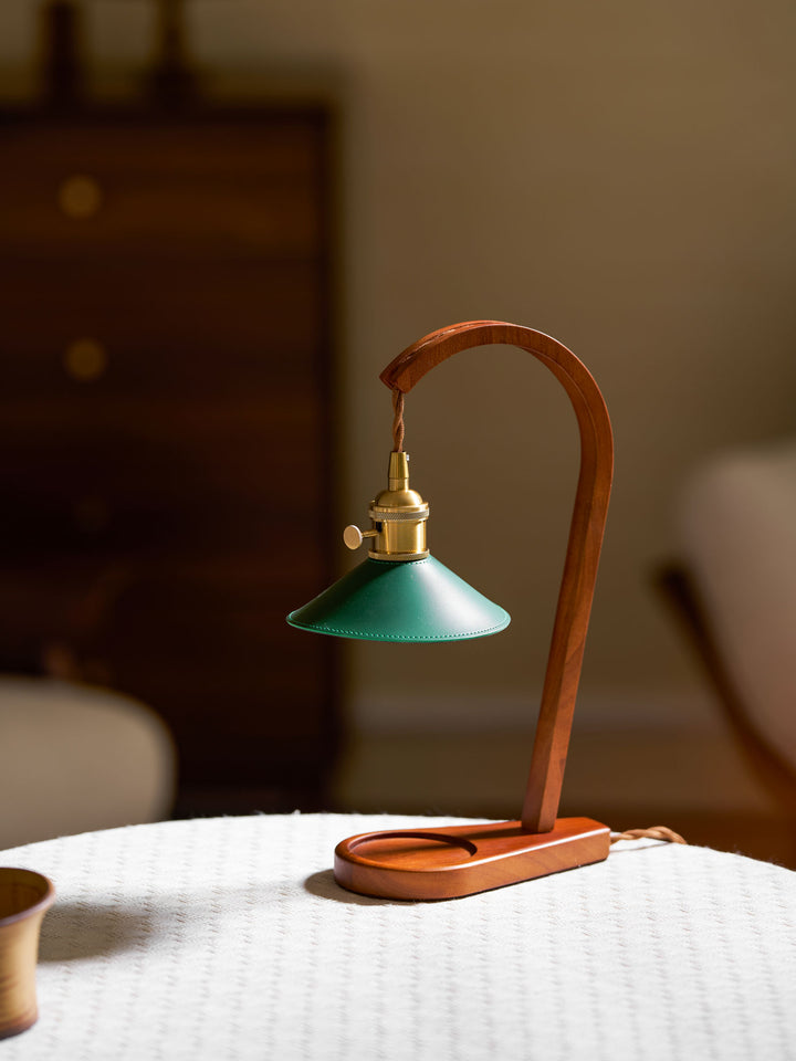 Diosa Table Lamp - Vakkerlight