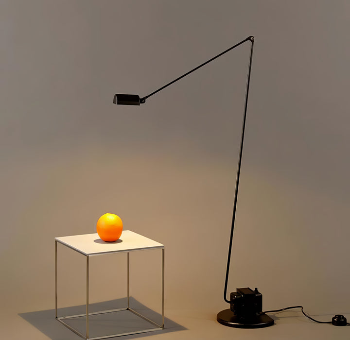 Dynamo Floor Lamp - Vakkerlight