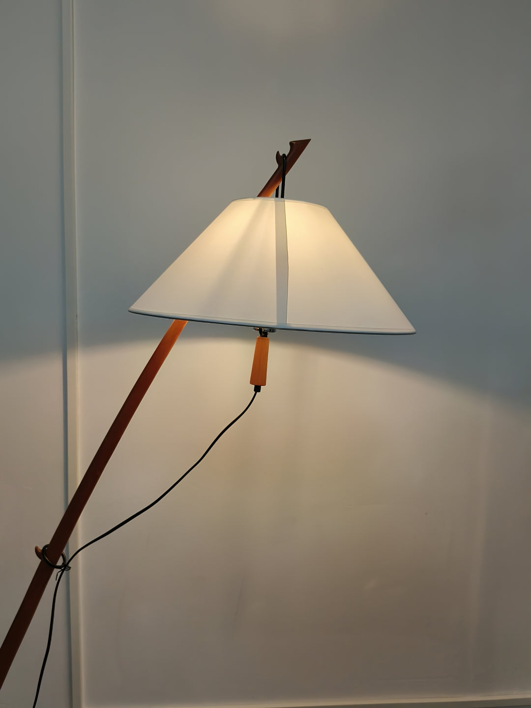 Dornstab Floor Lamp - Vakkerlight