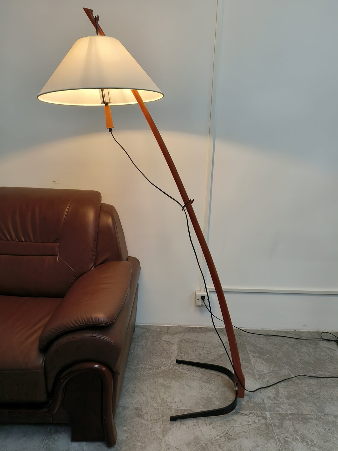 Dornstab Floor Lamp - Vakkerlight