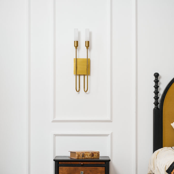 Double Arrow Wall Sconce - Vakkerlight