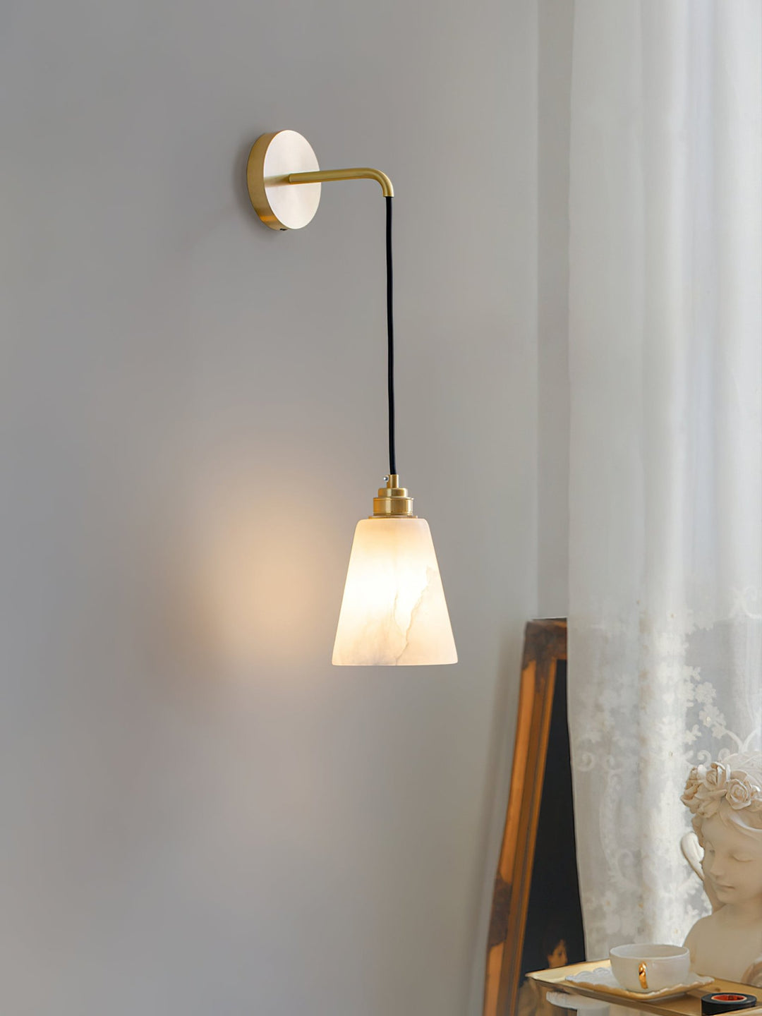 Droplet Alabaster Wall Lamp - Vakkerlight