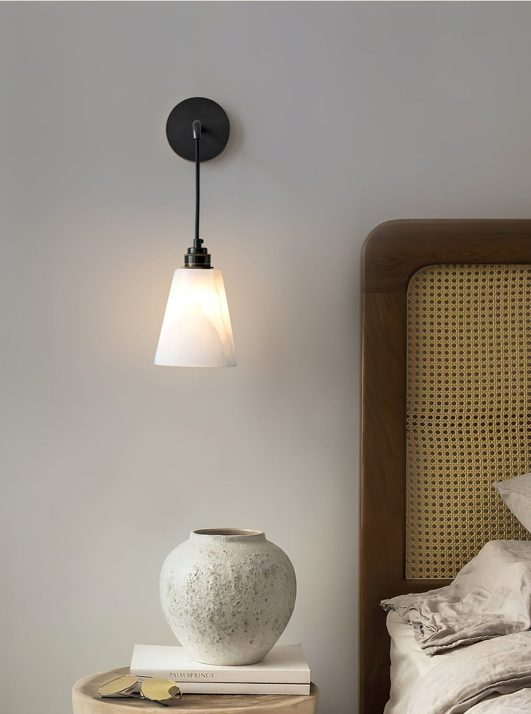 Droplet Alabaster Wall Lamp - Vakkerlight