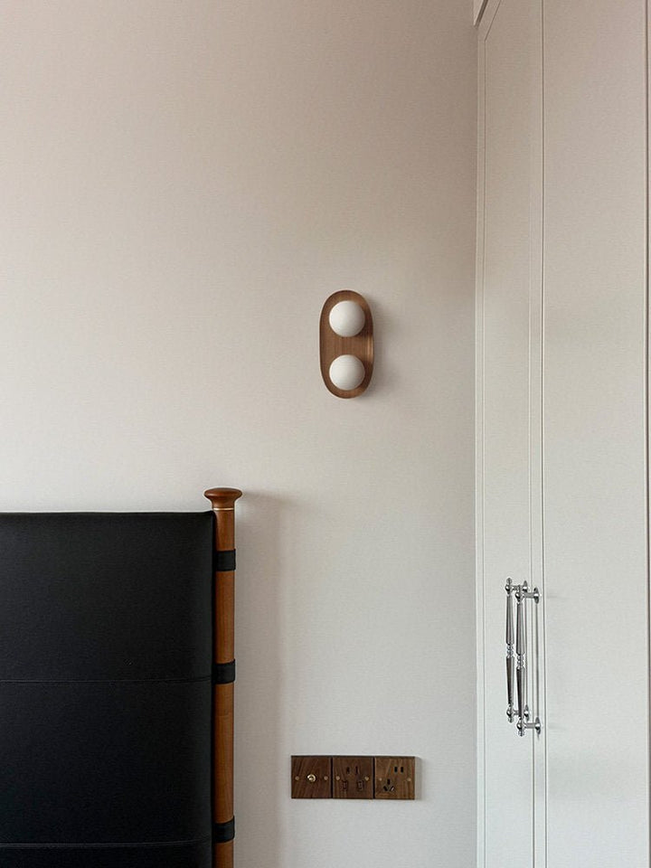 Duo Orb Wood Wall Lamp - Vakkerlight