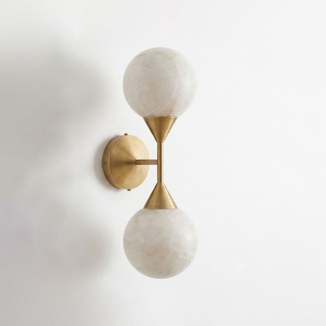 Aplique de pared Duolune de alabastro con globos gemelos, arriba y abajo