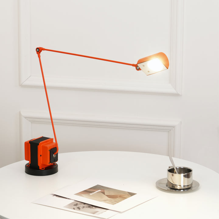 Dynamo Tischlampe 