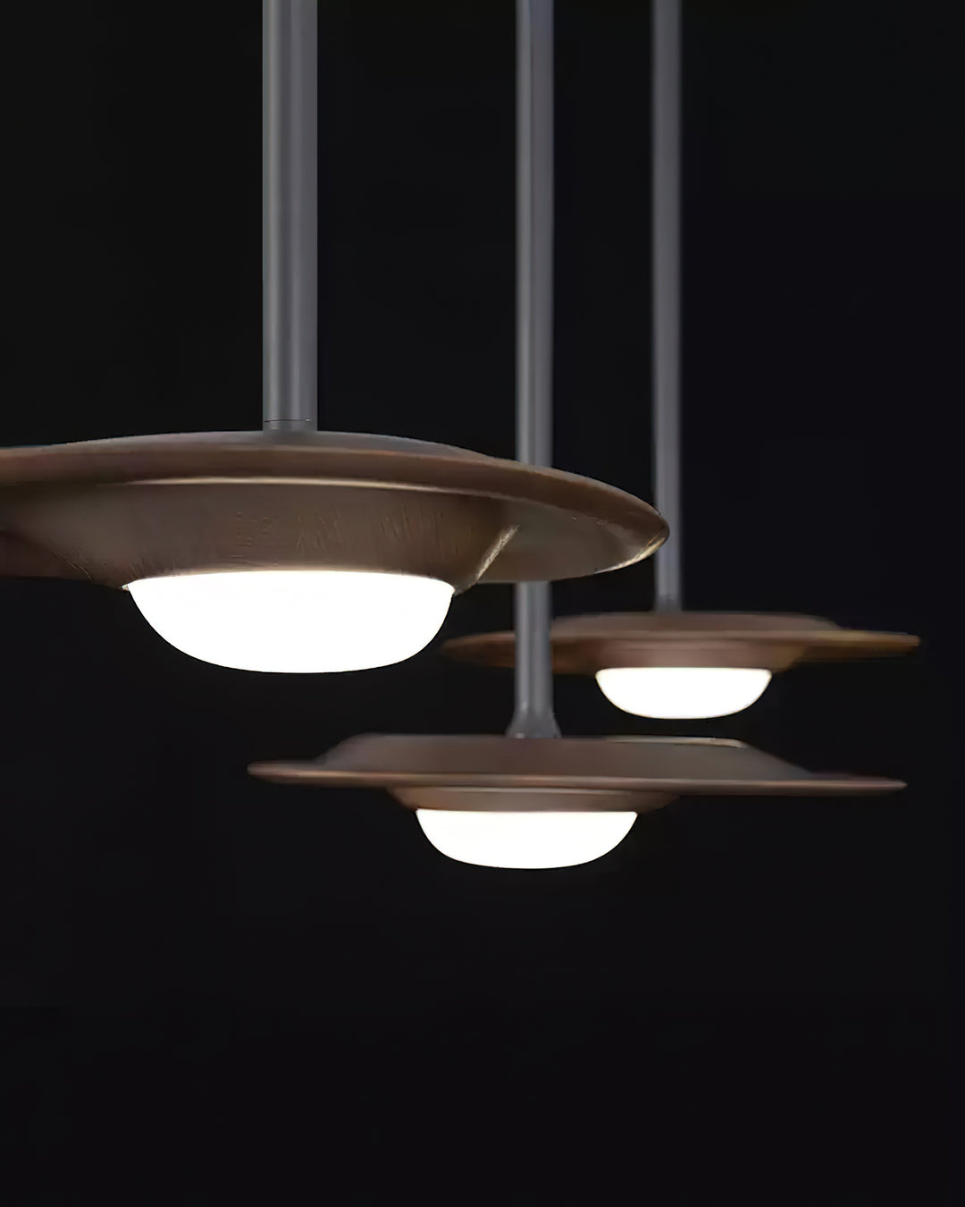 Horizon Eaves Pendant Lamp - Vakkerlight