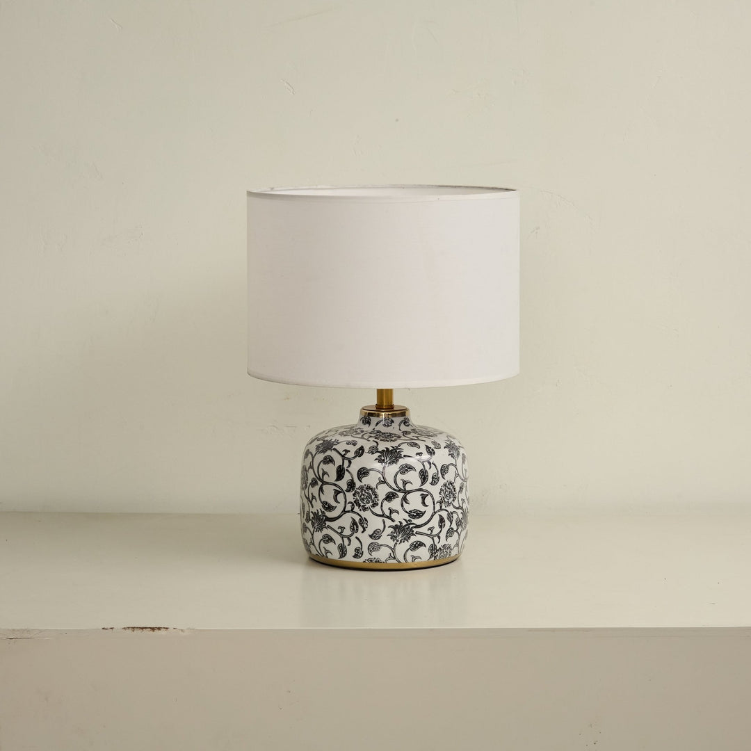 Ebony Vine Ceramic Table Lamp - Vakkerlight