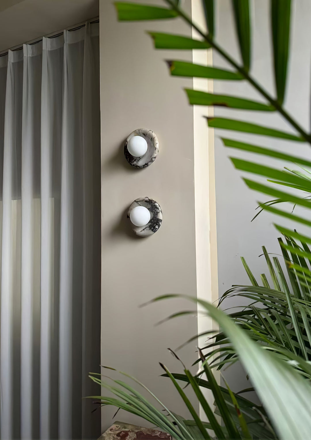 Eclora Wall Light - Vakkerlight