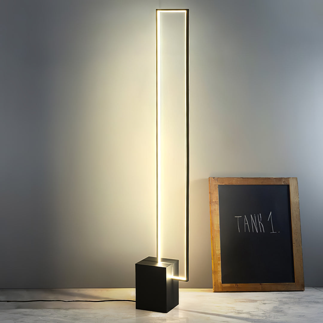 Edge Floor Lamp - Vakkerlight