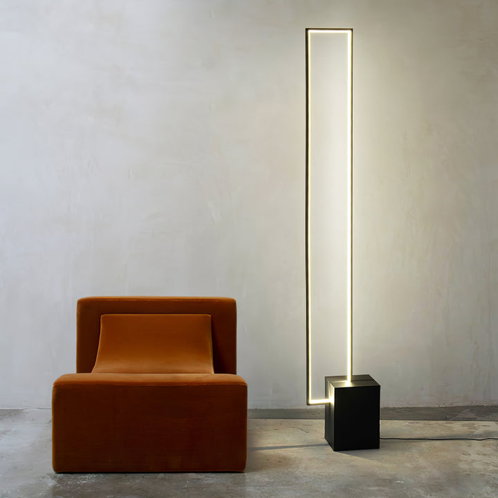 Edge Floor Lamp - Vakkerlight