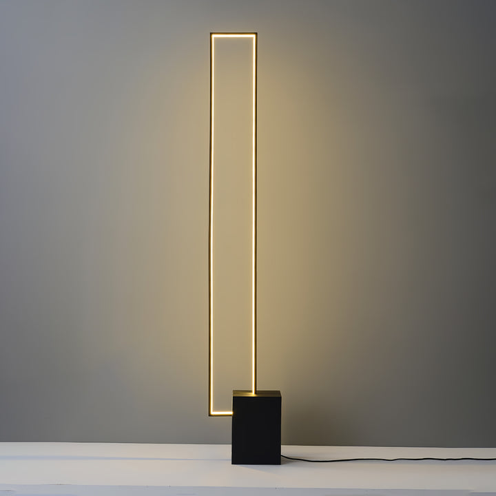 Edge Floor Lamp - Vakkerlight