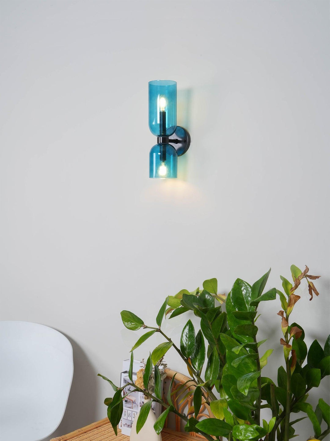 Edie Plug-In Wall Lamp - Vakkerlight