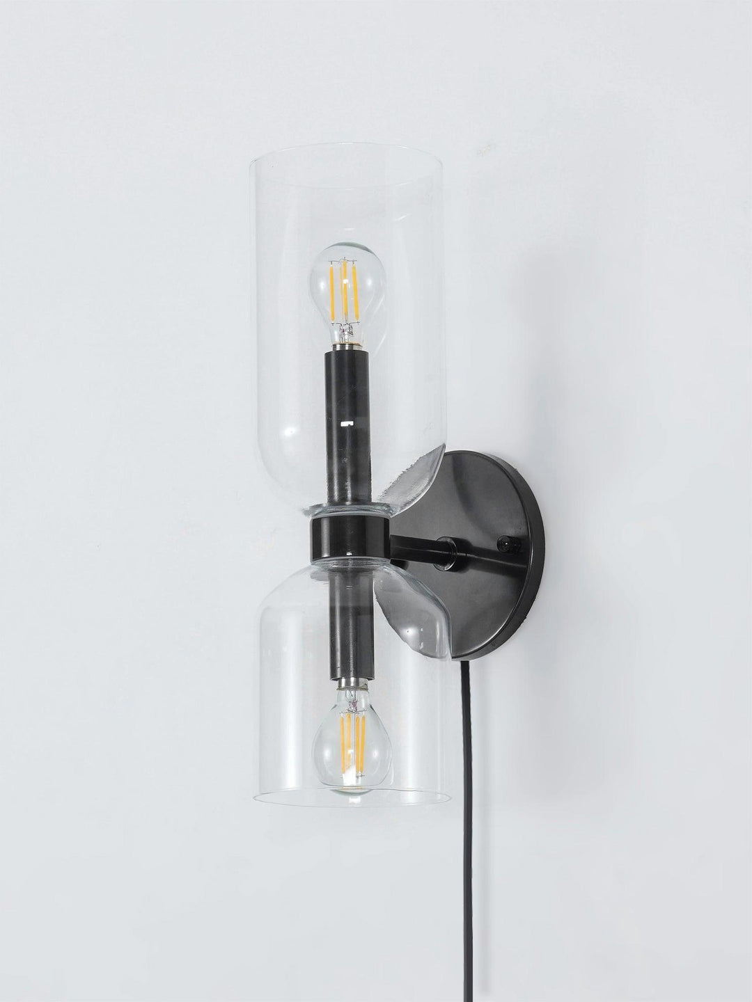 Edie Plug-In Wall Lamp - Vakkerlight