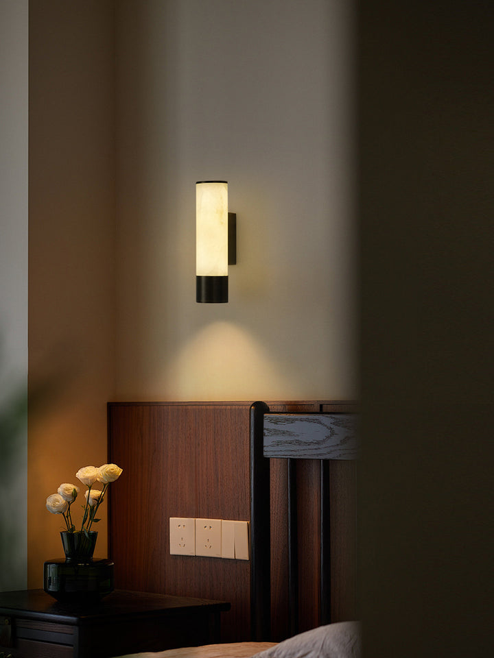 Elara Alabaster Wall Lamp - Vakkerlight