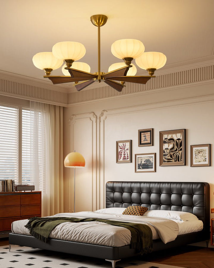 Elara Bloom Chandelier - Vakkerlight