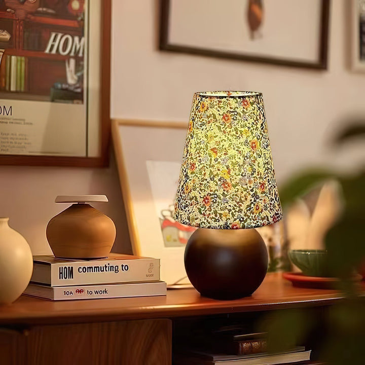 Elara Floral Glow Table Lamp - Vakkerlight