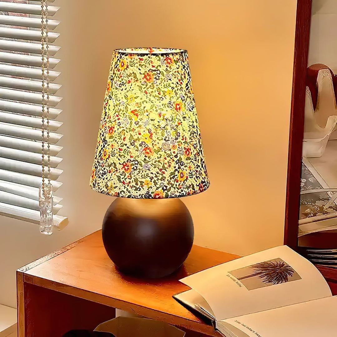 Elara Floral Glow Table Lamp - Vakkerlight